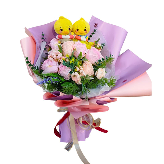 得得 (Duck Duck) 長輩/媽媽感恩花 (精緻絲花)